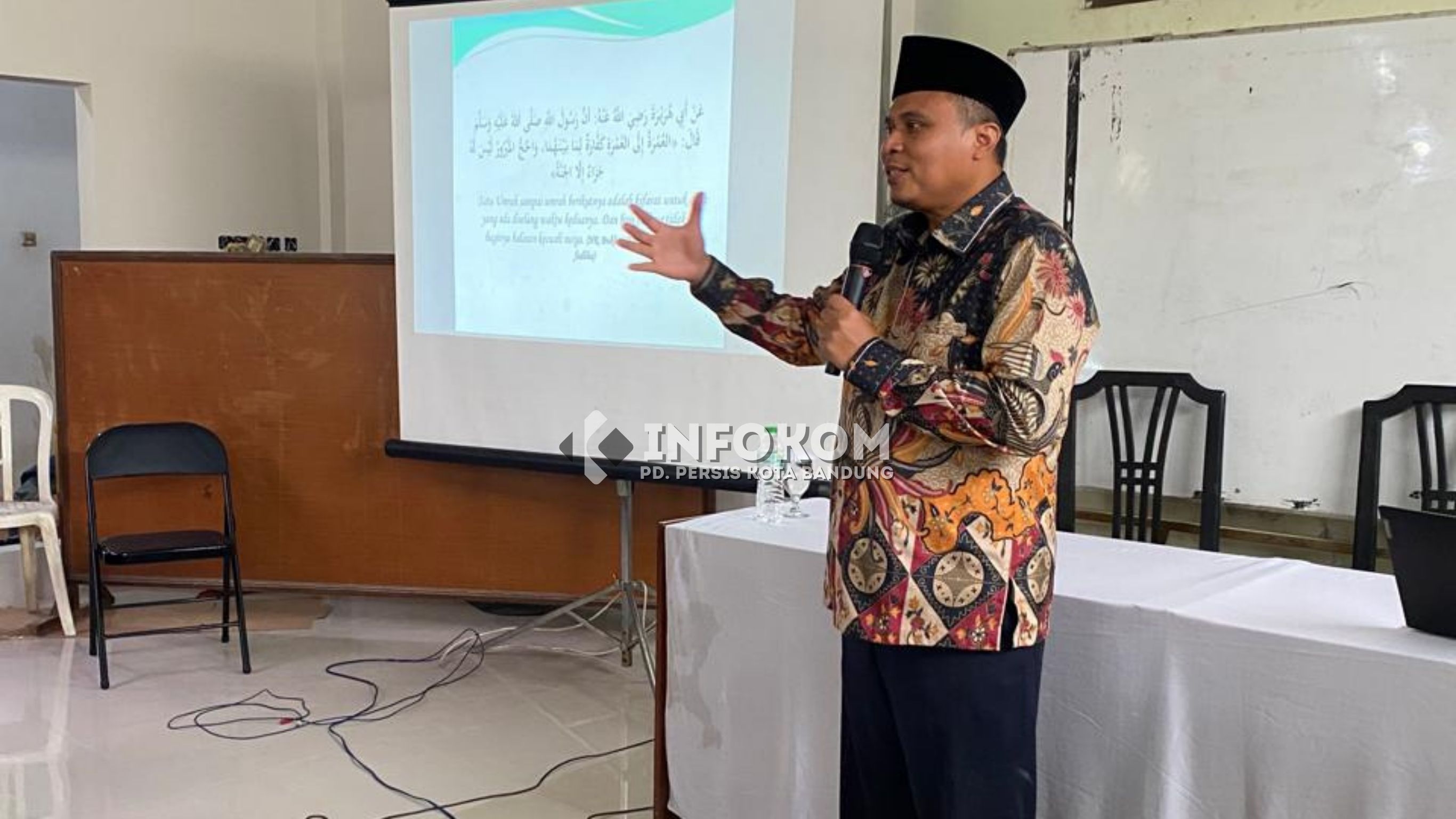 Ust. Andri Mulyadi : Akhlaq Haji - Menggapai Haji Mabrur pada pertemuan ke-6 Bimbingan Mansik Haji